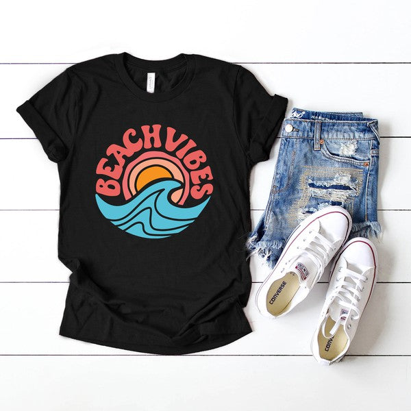 Beach Vibes Circle Short Sleeve Graphic Tee