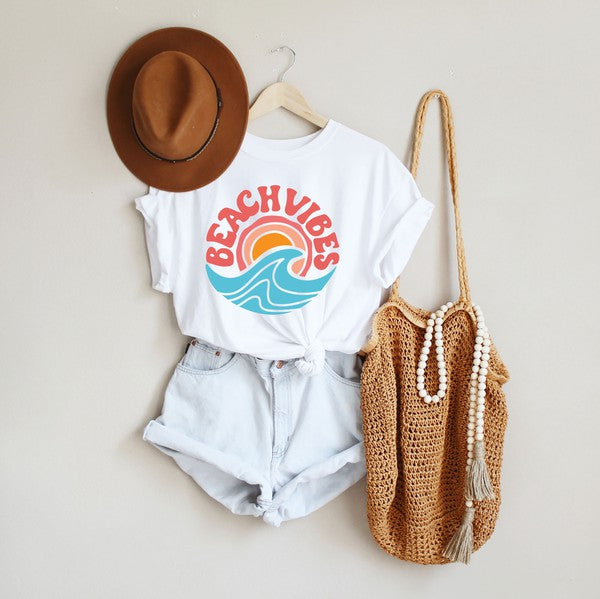 Beach Vibes Circle Short Sleeve Graphic Tee