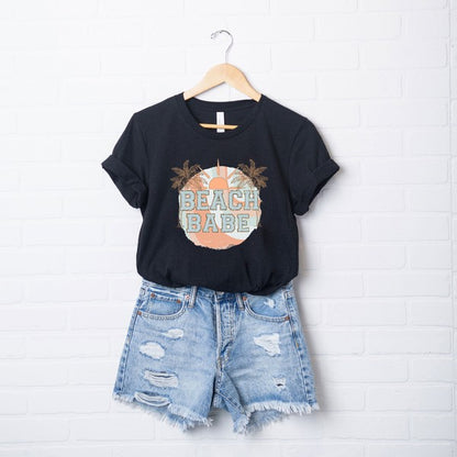 Beach Babe Circle Short Sleeve Graphic Tee